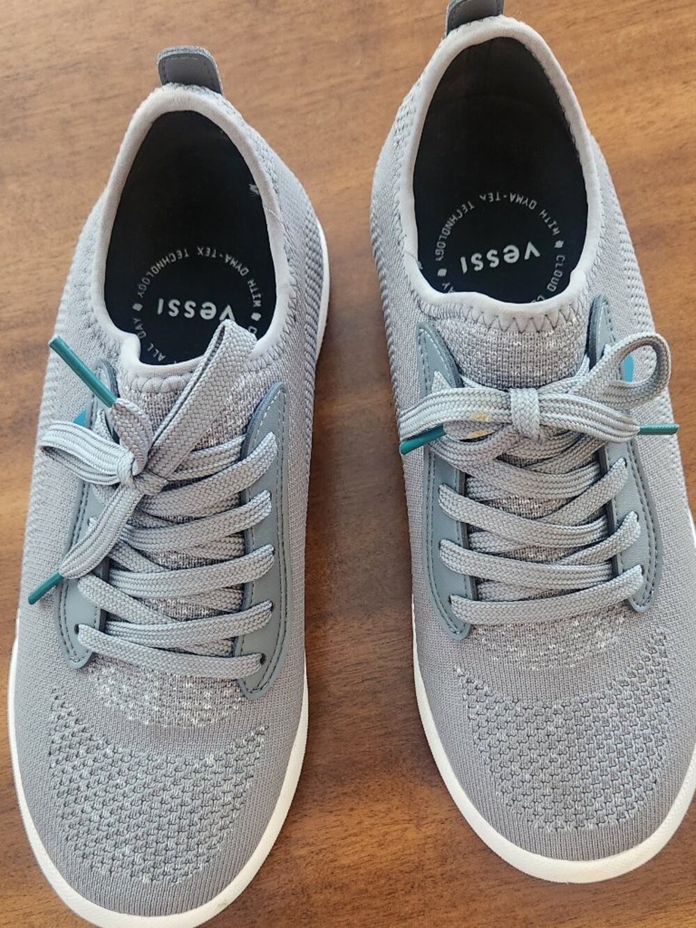 Vessi Weekend 1.5 Sneaker Womens Size 9 Waterproof Shoes Concrete Gray